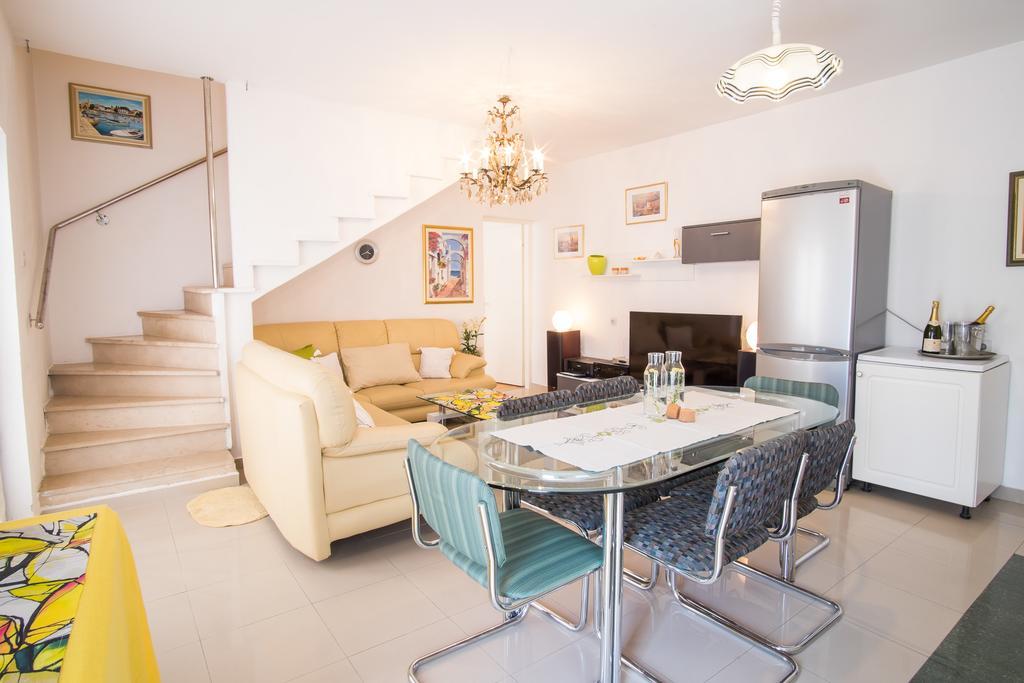 Apartment Katarina Malinska Cameră foto